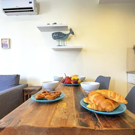 Tatil Evi The Famous Blue House